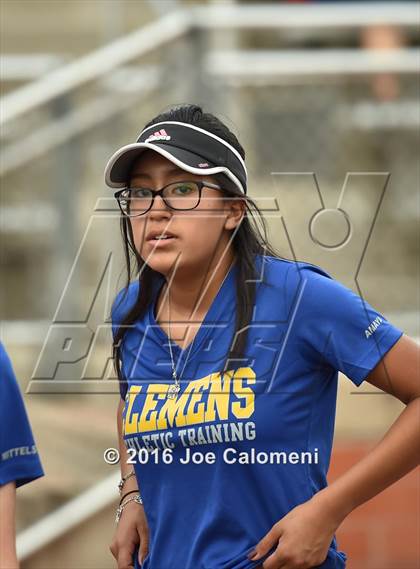 Thumbnail 2 in Clemens @ MacArthur [Douglas] photogallery.