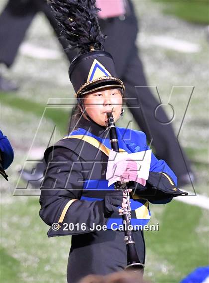 Thumbnail 2 in Clemens @ MacArthur [Douglas] photogallery.