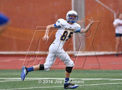 Thumbnail 3 in Clemens @ MacArthur [Douglas] photogallery.