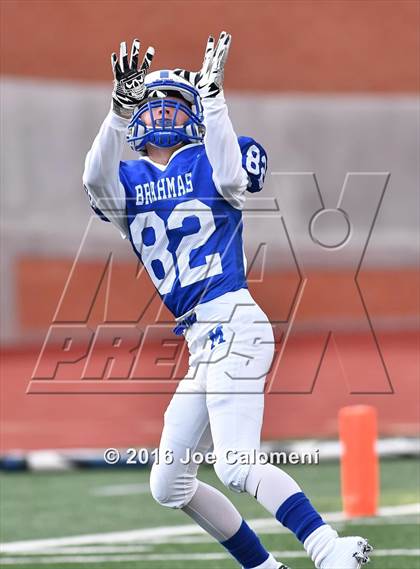 Thumbnail 1 in Clemens @ MacArthur [Douglas] photogallery.