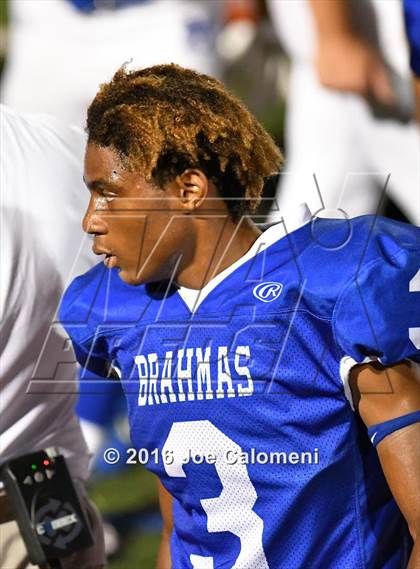 Thumbnail 2 in Clemens @ MacArthur [Douglas] photogallery.