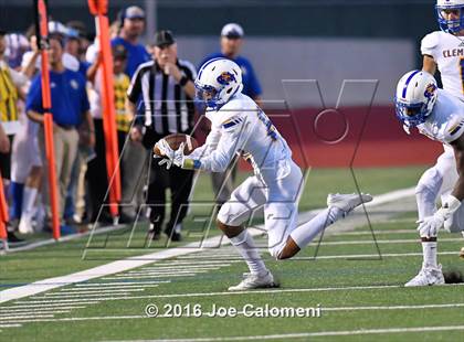 Thumbnail 2 in Clemens @ MacArthur [Douglas] photogallery.