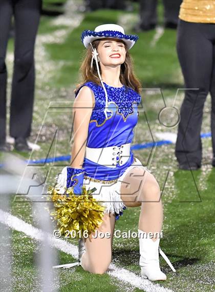 Thumbnail 2 in Clemens @ MacArthur [Douglas] photogallery.
