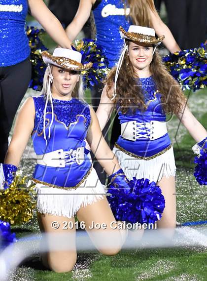 Thumbnail 1 in Clemens @ MacArthur [Douglas] photogallery.