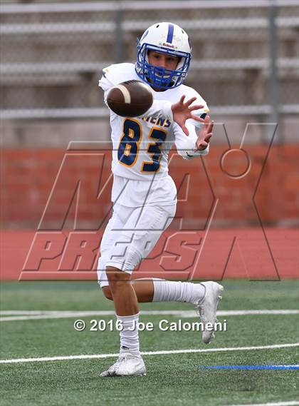 Thumbnail 3 in Clemens @ MacArthur [Douglas] photogallery.