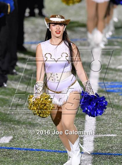 Thumbnail 1 in Clemens @ MacArthur [Douglas] photogallery.