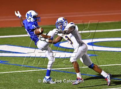 Thumbnail 3 in Clemens @ MacArthur [Douglas] photogallery.