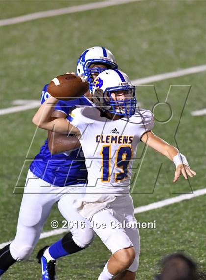 Thumbnail 3 in Clemens @ MacArthur [Douglas] photogallery.