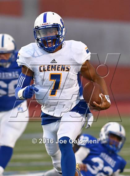 Thumbnail 2 in Clemens @ MacArthur [Douglas] photogallery.