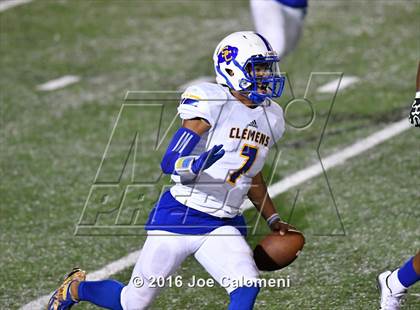 Thumbnail 3 in Clemens @ MacArthur [Douglas] photogallery.