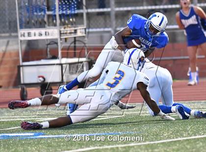 Thumbnail 2 in Clemens @ MacArthur [Douglas] photogallery.