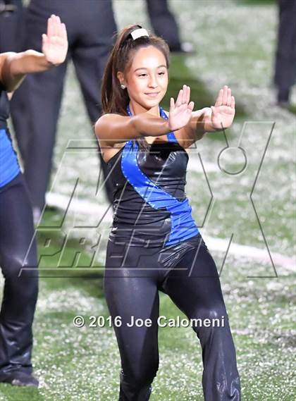 Thumbnail 2 in Clemens @ MacArthur [Douglas] photogallery.