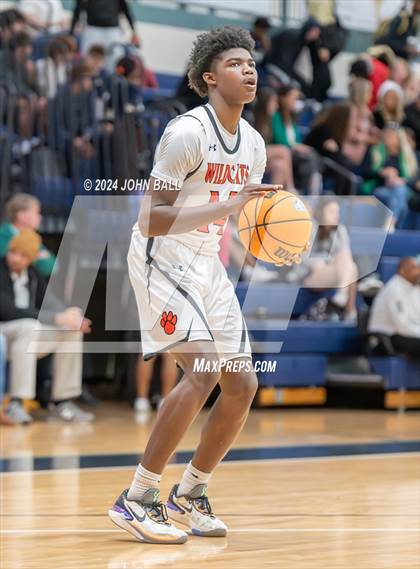 Thumbnail 3 in Hoggard vs. New Hanover photogallery.