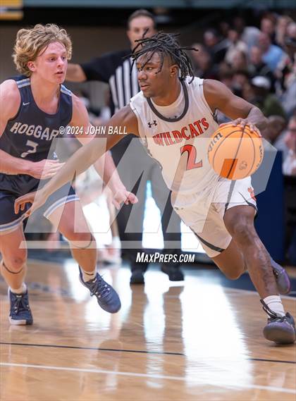 Thumbnail 1 in Hoggard vs. New Hanover photogallery.