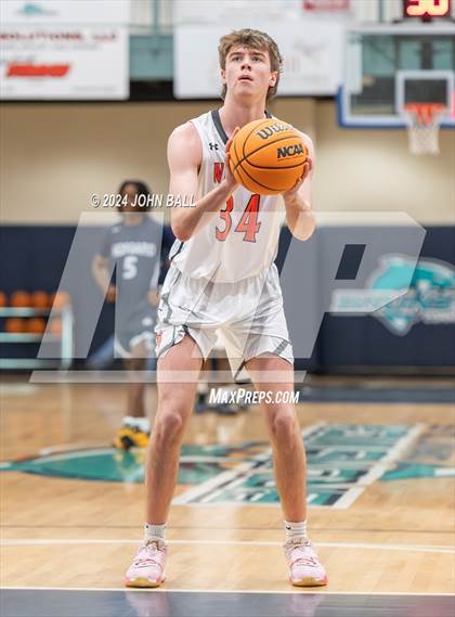 Thumbnail 1 in Hoggard vs. New Hanover photogallery.
