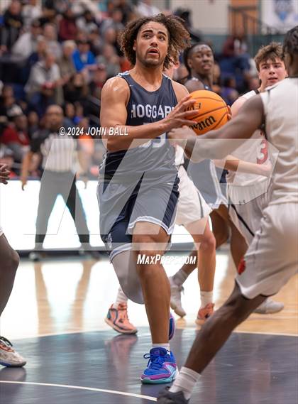 Thumbnail 1 in Hoggard vs. New Hanover photogallery.