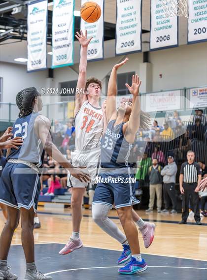 Thumbnail 2 in Hoggard vs. New Hanover photogallery.