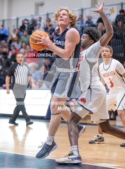 Thumbnail 3 in Hoggard vs. New Hanover photogallery.