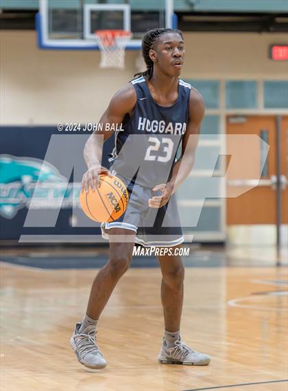 Thumbnail 3 in Hoggard vs. New Hanover photogallery.