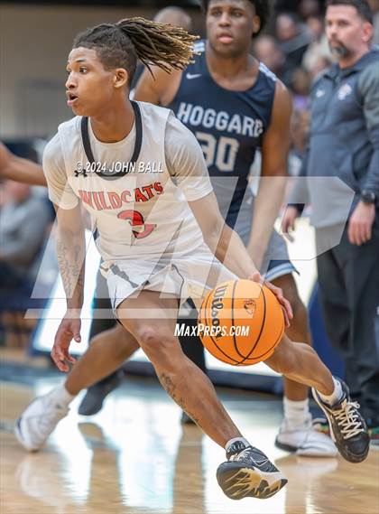 Thumbnail 3 in Hoggard vs. New Hanover photogallery.