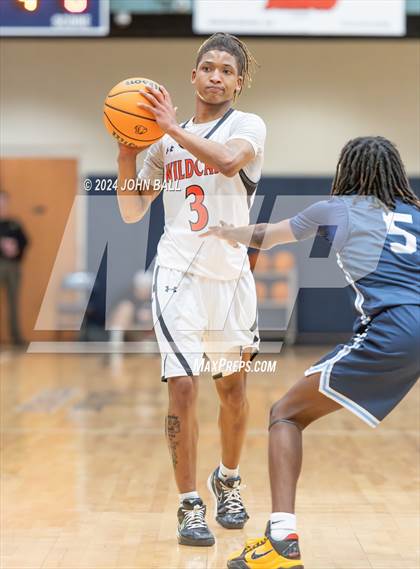 Thumbnail 3 in Hoggard vs. New Hanover photogallery.