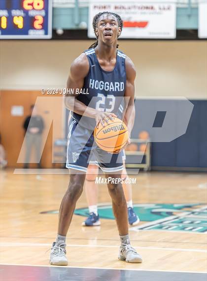 Thumbnail 2 in Hoggard vs. New Hanover photogallery.