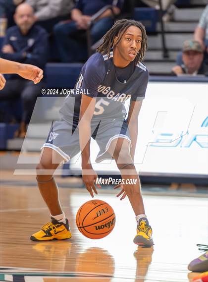 Thumbnail 3 in Hoggard vs. New Hanover photogallery.