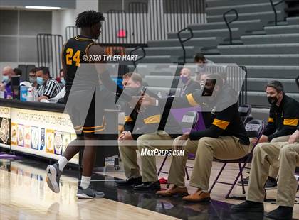 Thumbnail 1 in Brebeuf Jesuit Preparatory vs Avon (Sneakers for Santa Shootout) photogallery.