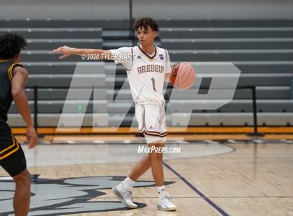 Thumbnail 2 in Brebeuf Jesuit Preparatory vs Avon (Sneakers for Santa Shootout) photogallery.