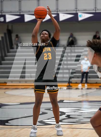 Thumbnail 2 in Brebeuf Jesuit Preparatory vs Avon (Sneakers for Santa Shootout) photogallery.