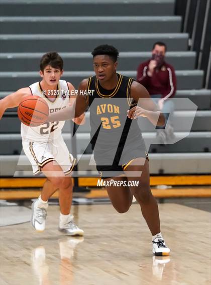 Thumbnail 2 in Brebeuf Jesuit Preparatory vs Avon (Sneakers for Santa Shootout) photogallery.