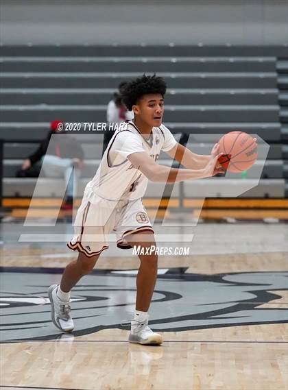 Thumbnail 1 in Brebeuf Jesuit Preparatory vs Avon (Sneakers for Santa Shootout) photogallery.