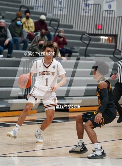 Thumbnail 3 in Brebeuf Jesuit Preparatory vs Avon (Sneakers for Santa Shootout) photogallery.