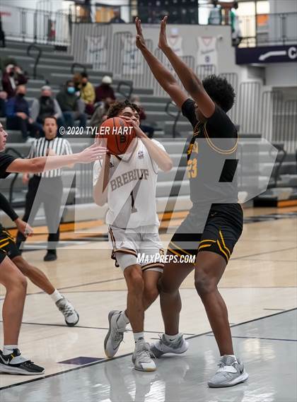 Thumbnail 2 in Brebeuf Jesuit Preparatory vs Avon (Sneakers for Santa Shootout) photogallery.