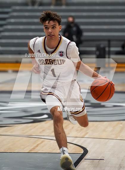 Thumbnail 3 in Brebeuf Jesuit Preparatory vs Avon (Sneakers for Santa Shootout) photogallery.