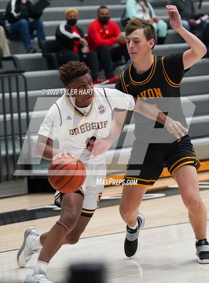 Thumbnail 3 in Brebeuf Jesuit Preparatory vs Avon (Sneakers for Santa Shootout) photogallery.