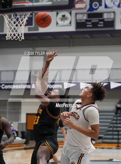 Thumbnail 1 in Brebeuf Jesuit Preparatory vs Avon (Sneakers for Santa Shootout) photogallery.