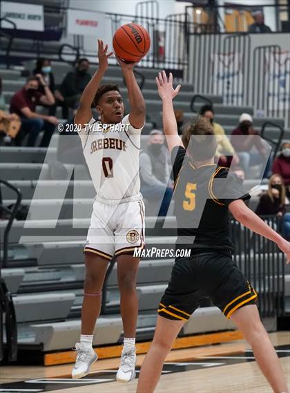 Thumbnail 1 in Brebeuf Jesuit Preparatory vs Avon (Sneakers for Santa Shootout) photogallery.