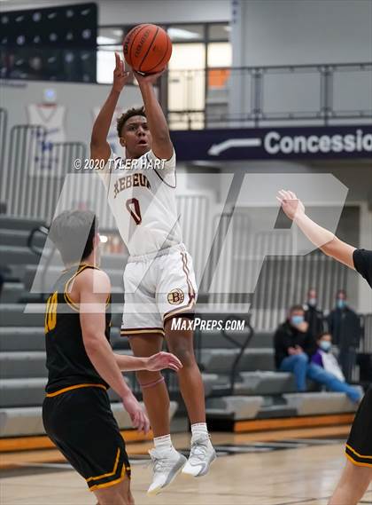 Thumbnail 2 in Brebeuf Jesuit Preparatory vs Avon (Sneakers for Santa Shootout) photogallery.