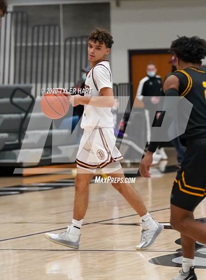 Thumbnail 2 in Brebeuf Jesuit Preparatory vs Avon (Sneakers for Santa Shootout) photogallery.