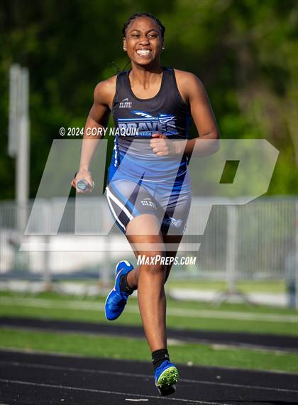 Thumbnail 2 in South Terrebonne (Gator Relays) photogallery.