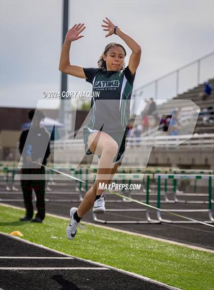 Thumbnail 2 in South Terrebonne (Gator Relays) photogallery.
