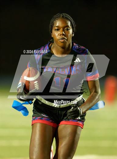 null - Photo 01