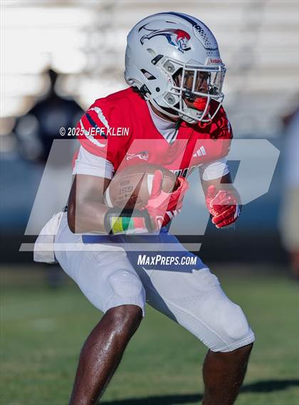 Thumbnail 1 in Chaminade-Madonna @ West Boca (Scrimmage) photogallery.