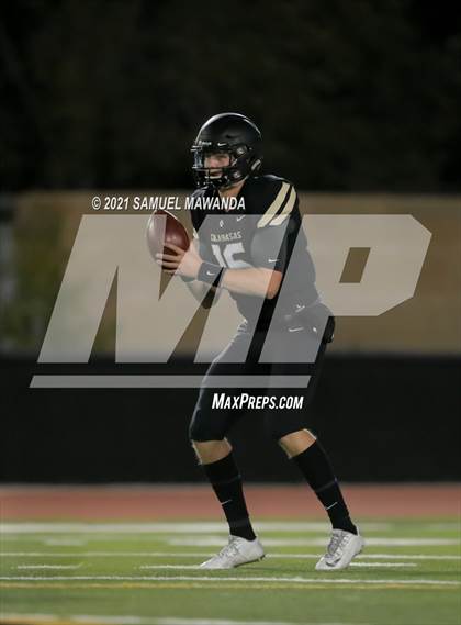 Thumbnail 3 in Crespi @  Calabasas photogallery.