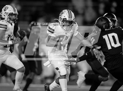 Thumbnail 1 in Crespi @  Calabasas photogallery.