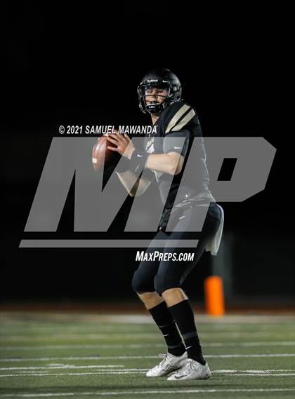 Thumbnail 1 in Crespi @  Calabasas photogallery.