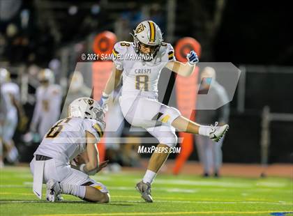 Thumbnail 3 in Crespi @  Calabasas photogallery.