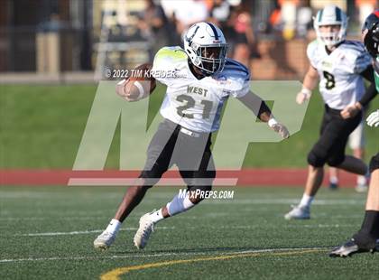 Thumbnail 2 in Titan Threadz PSFCA East/West Large School All-Star Game photogallery.