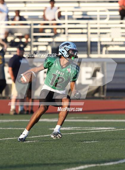 Thumbnail 1 in Titan Threadz PSFCA East/West Large School All-Star Game photogallery.